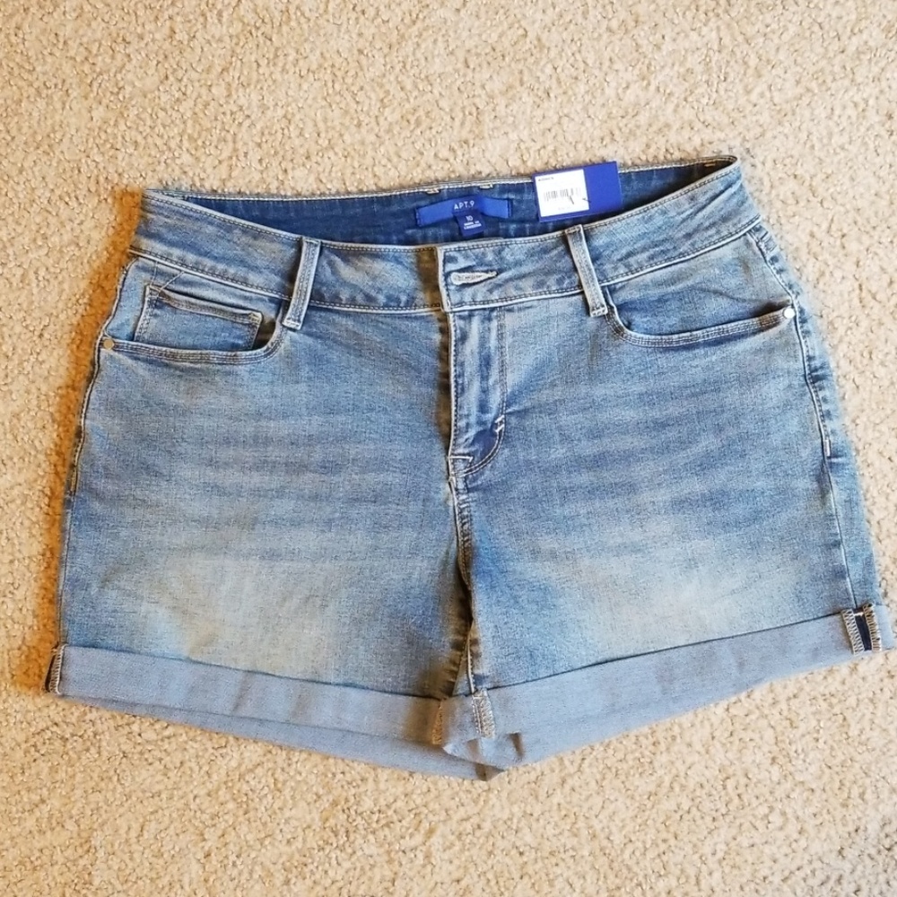 Apt 9 shorts
